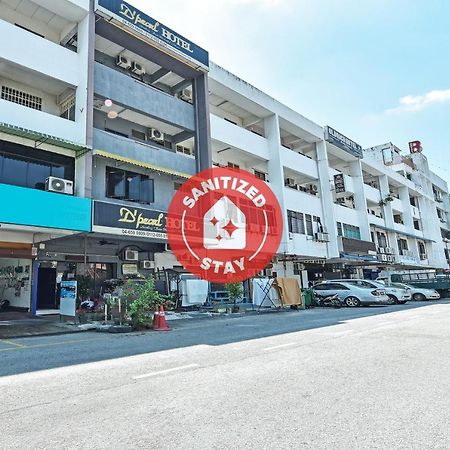 D明珠酒店 Sungai Dua Bukit 外观 照片